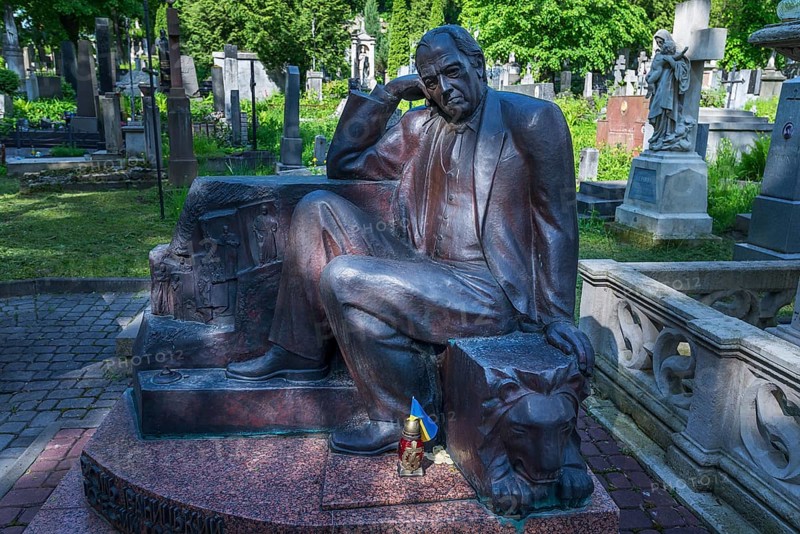 Sculpture on a grave, Lützenhofer cemetery Lychakivskiy cemetery, Lviv, Galicia, Ukraine