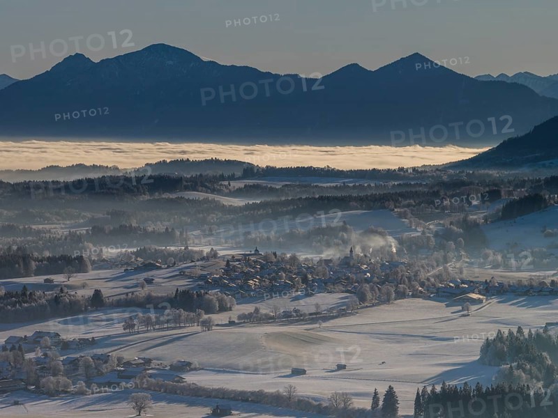 Winter landscape, fog, high fog, mountain landscape, back light, hoarfrost, cold, winter, sunny, aerial view, view of Saulgrub, behind Ester Mountains, foothills of the Alps, Bavaria, Germany