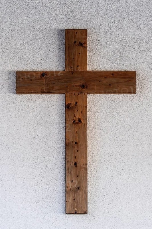 wooden cross, Zweisimmen, Switzerland