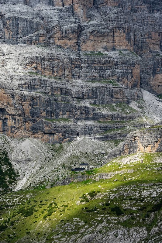Cliffs and Rifugio Maria e Alberto ai Brentei, Brenta Mountains, Brenta-Adamello Natural Park, Trentino, Italy