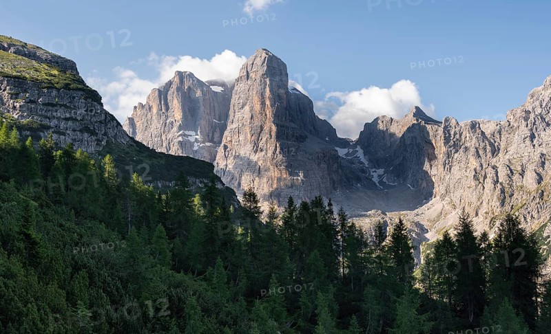 Crozzon di Brenta and Cima Tosa peaks, Brenta Mountains, Brenta-Adamello Natural Park, Trentino, Italy