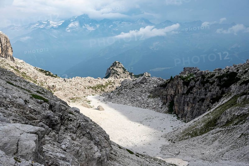 Rifugio Rifugio Tuckett e Sella, Brenta Mountains, Brenta, Brenta-Adamello Natural Park, Trentino, Italy