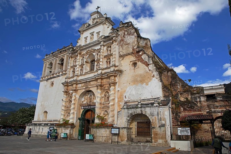 Templo de San Francisco el Grande Monastery Church, Old Town, Antigua, Sacatepéquez Department, Guatemala