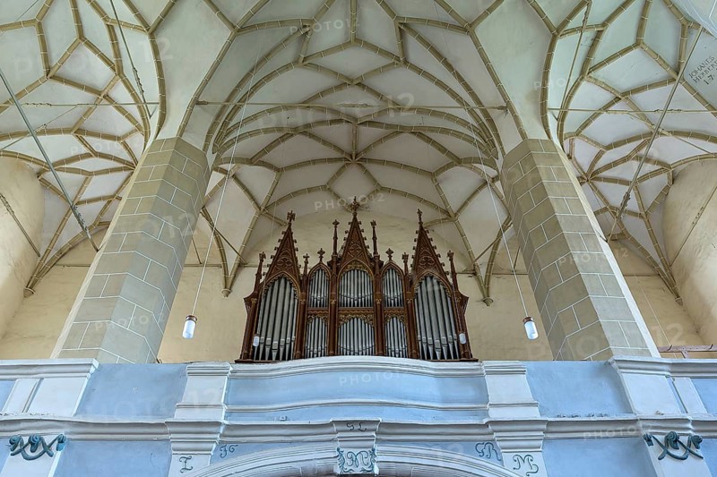 Organ from 1833 in the three-nave hall church, Birthälmer fortified church, 15th century, Biertan, Transylvania, Romania