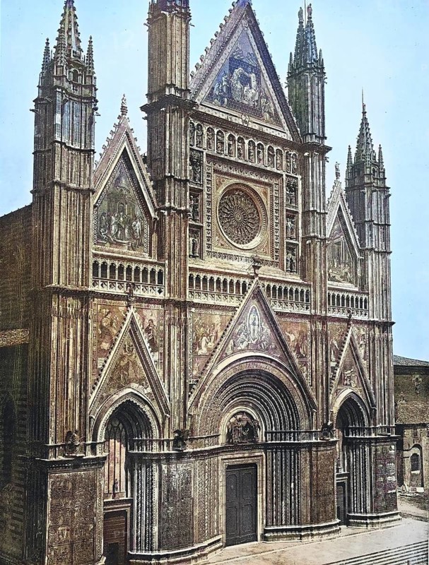Historical photo (ca 1880) of Orvieto, Orvieto Cathedral, Duomo di Orvieto, Cattedrale di Santa Maria Assunta, a large 14th-century Roman Catholic cathedral dedicated to the Assumption of the Virgin Mary, Umbria, Italy. century, die der Himmelfahrt der Jungfrau Maria gewidmet ist, Umbrien, Italien / Historical photo of Orvieto, Orvieto Cathedral, a large 14th-century Roman Catholic cathedral dedicated to the Assumption of the Virgin Mary, Umbria, Italy, Historic, digitally restored reproduction of an original from the 19th century, exact original date unknown, subsequently coloured