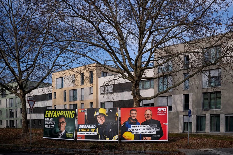 Candidates Cem Özdemir, Andreas Stoch, Siegfried Lorek in fire brigade uniform, the parties CDU, SPD, Alliance 90 Die Grünen, election poster, election posters, 2025 state election, Fellbach, Baden-Württemberg, Germany