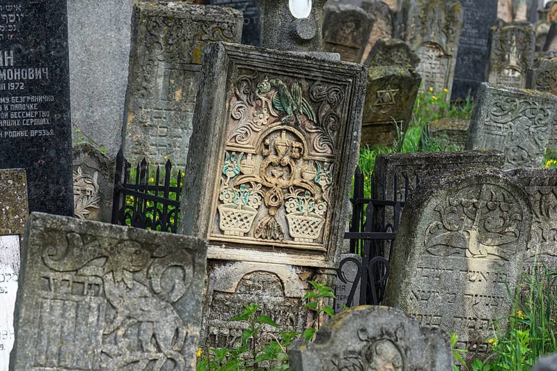 Tombstone with reliefs of various Jewish symbols, Jewish cemetery, since 1866, Czernowicz, Bukovina, Ukraine