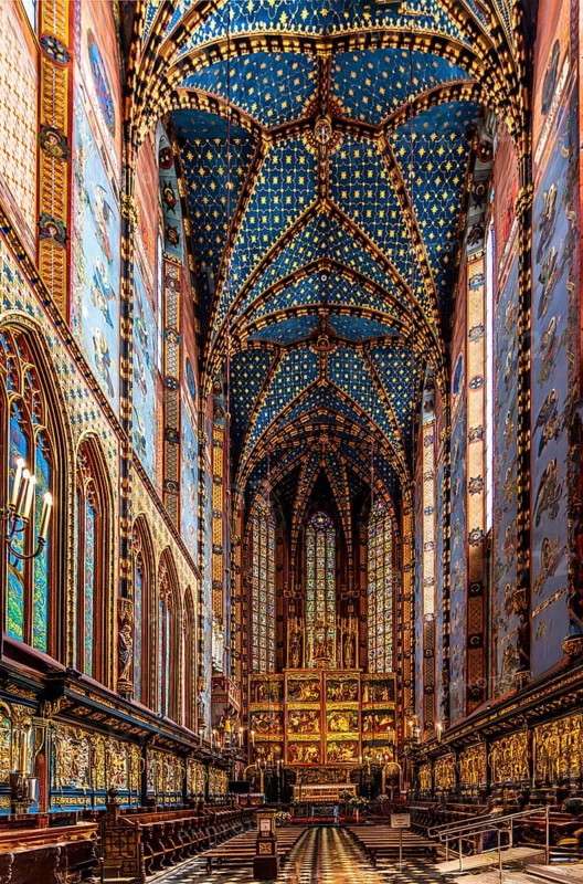 Choir room with high altar, St. Mary's Church, 14th century, Krakow, Poland