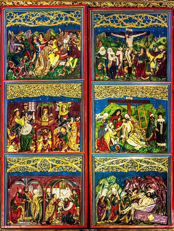 Arrest of Christ, twelve-year-old Jesus in the temple, presentation of Jesus in the temple, crucifixion of Jesus, entombment of Jesus, high altar, Veit Stoß, closed view, St. Mary's Church, 1489, Krakow, Poland