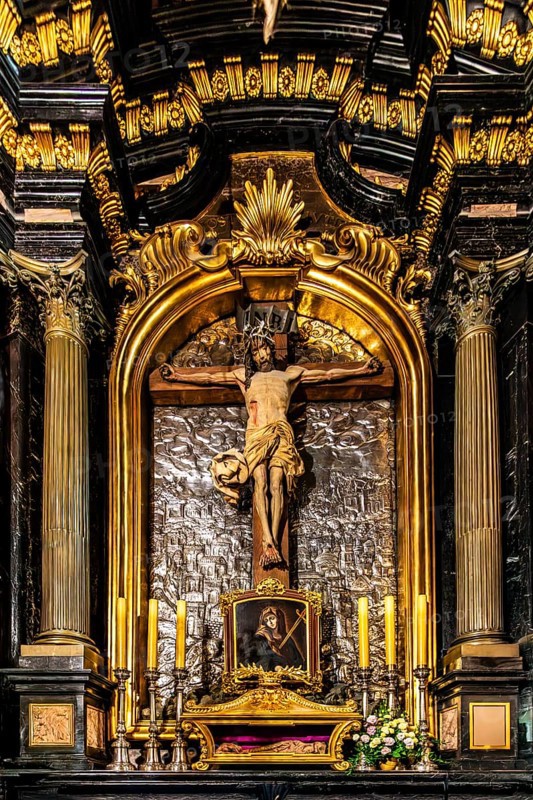 Altar with Christ sculpture, silverwork background, depicting Jerusalem, St. Mary's Church, 14th century, Krakow, Poland