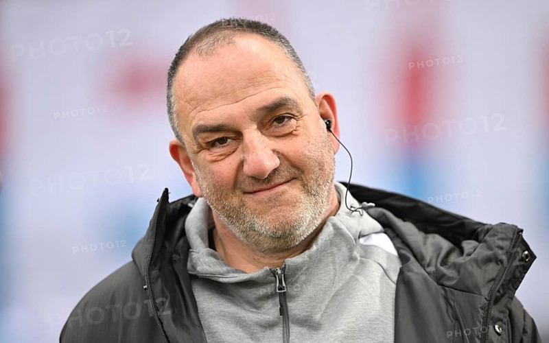 Coach coach Frank Schmidt 1. FC Heidenheim 1846 FCH portrait smiling soccer Bundesliga, Voith-Arena, Heidenheim, Baden-Württemberg, Germany