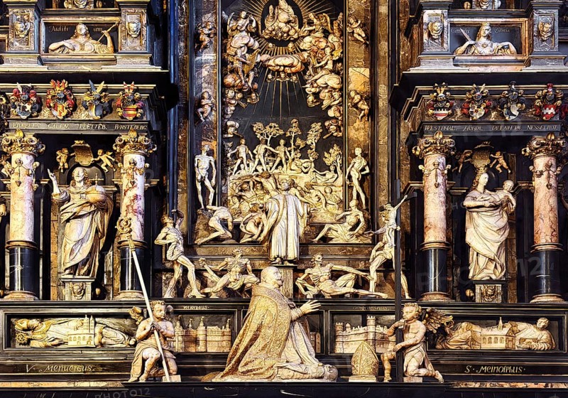 Fürstenberg tomb in the northern aisle of Heinrich Gröninger, Hoher Dom, Paderborn, Ostwestfalen-Lippe, North Rhine-Westphalia, Germany