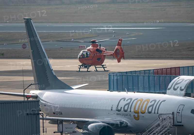 Rescue helicopter, air rescue from the Federal Ministry of the Interior, BMI, Christoph 3, stationed at Cologne/Bonn airport, CGN, takes off for an emergency operation, type Eurocopter EC-135 T2i, North Rhine-Westphalia, Germany