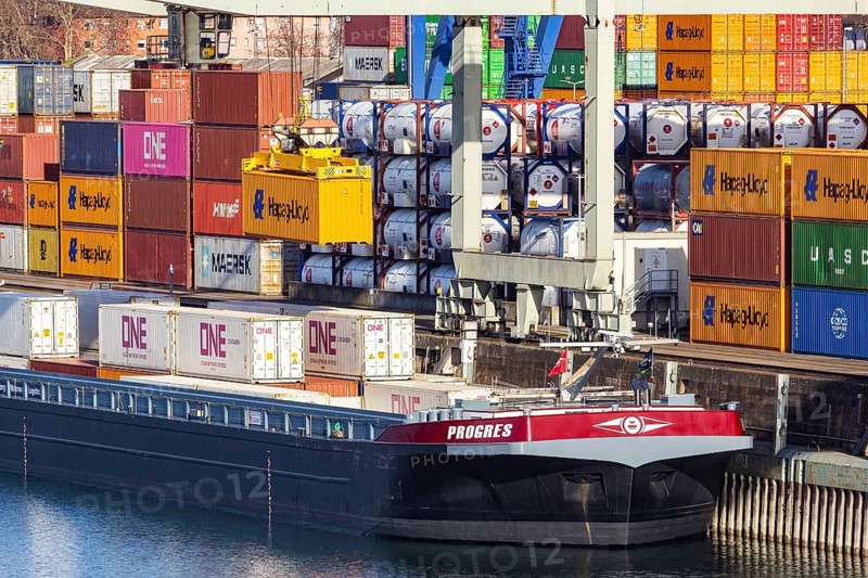 The port of Mannheim is one of the most important inland ports in Europe. The harbor basins stretch across the Rhine and Neckar. Container terminal in Mühlauhafen. Mannheim, Baden-Württemberg, Germany