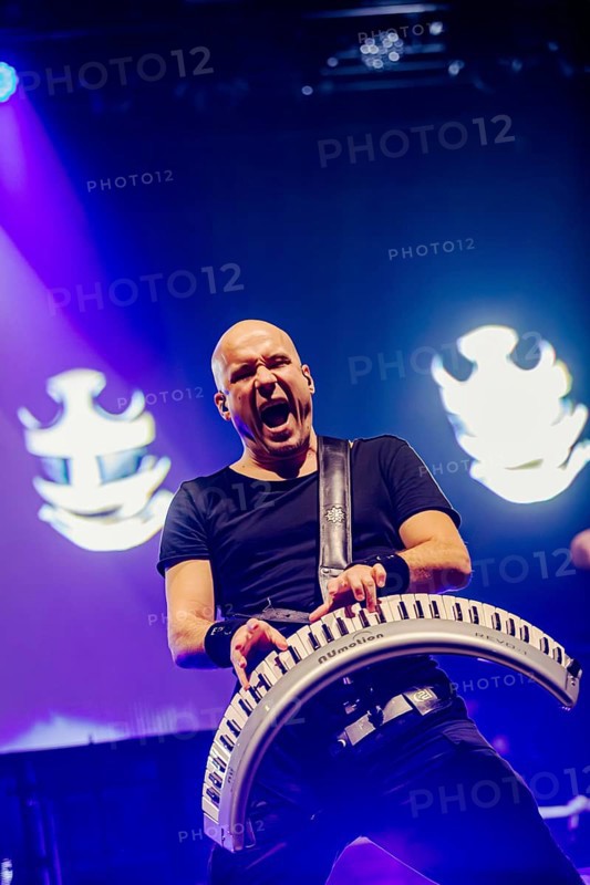 Coen Janssen, keyboardist from Epica, live on Arcane Dimensions Tour 2026 at Munich's Zenith on 17.01.2026