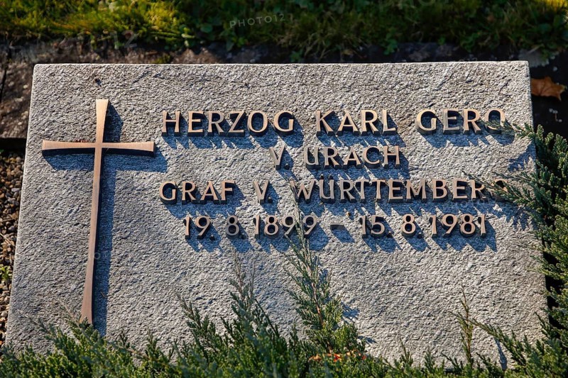 Tombstone, Duke Karl Gero von Urach, Count of Württemberg 1899 to 1981, cross, letter, grave, cemetery, Großengstingen, municipality of Engstingen, district of Reutlingen, Swabian Jura, Baden-Württemberg, Germany