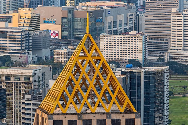 Over the rooftops of Bangkok, view from the Moon Bar on the roof terrace of the Banyan Tree Hotel, Sathon, Bangkok, Thailand's metropolis, Thailand