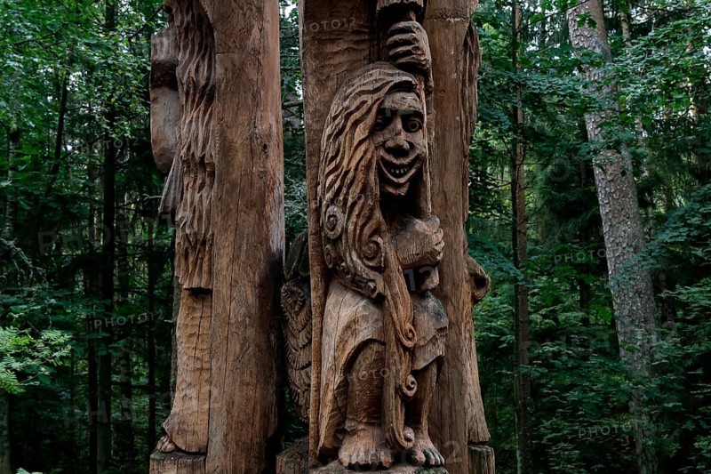 Detailed wooden sculpture in the forest at Hexenberg, Juodkranté, Klaipedos apskritis, Lithuania