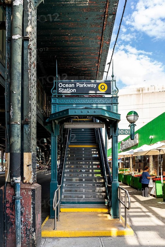 Ocean Parkway Station, Brooklyn, New York, USA