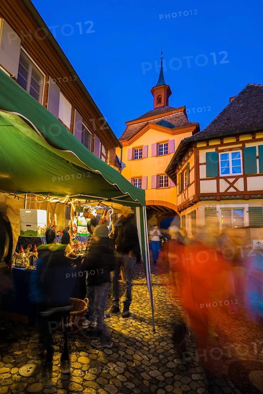 Christmas market, blue hour, Burkheim, Vogtsburg, Kaiserstuhl, Baden-Württemberg, Germany