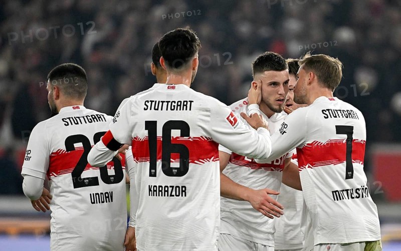 Goal celebration Ermedin Demirovic VfB Stuttgart (09) Maximilian Mittelstädt VfB Stuttgart (07) Atakan Karazor VfB Stuttgart (16) Deniz Undav VfB Stuttgart (26) MHPArena, MHP Arena Stuttgart, Baden-Württemberg, Germany