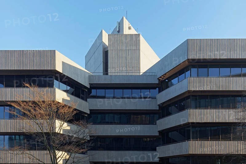 Rank-Xerox House, Brutalist office building, exposed concrete façade, Hentrich, Petschnigg und Partner architecture firm, Düsseldorf, North Rhine-Westphalia, Germany