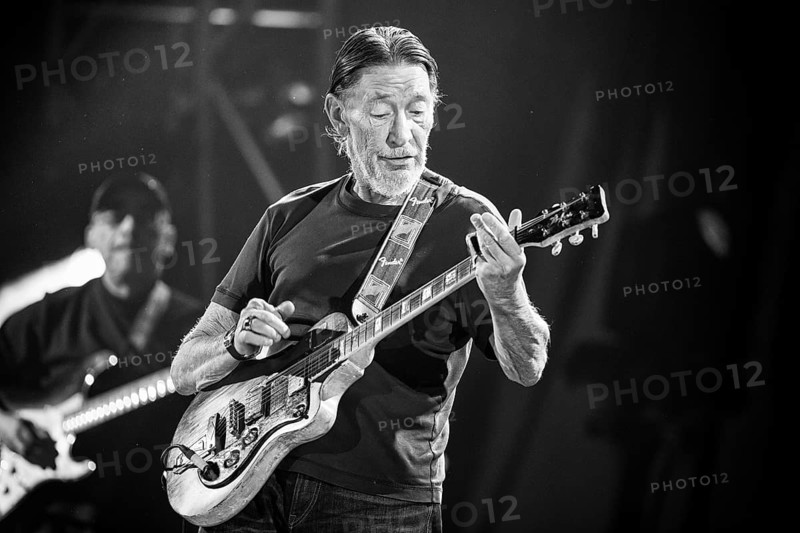 Chris Rea, singer and guitarist Christopher Anton Chris Rea live on Road Songs for Lovers tour at Berlin's Tempodrom on 30.10.2017. Note: the photo was later converted to b/w