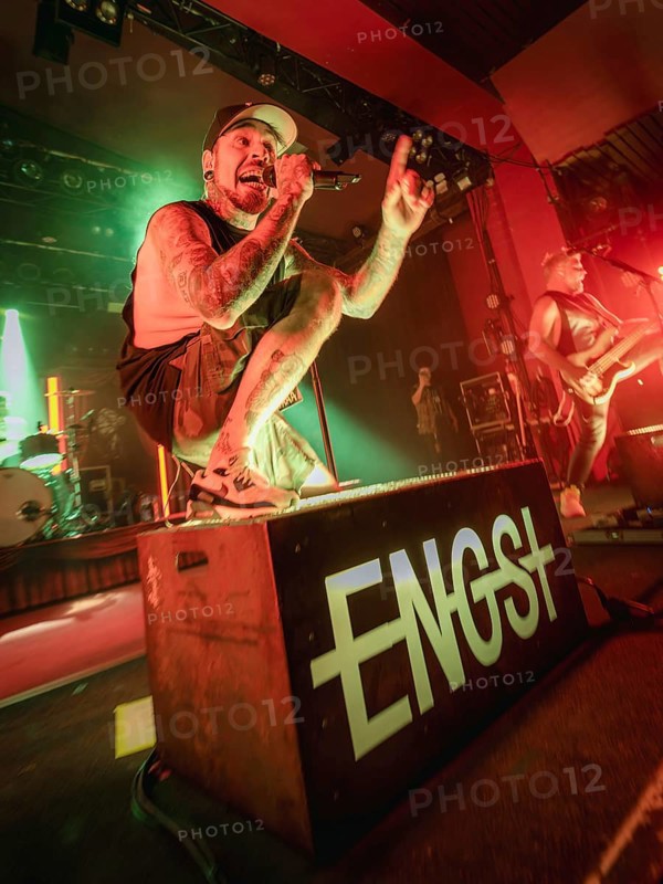 Singer Matthias Engst from Engst live on 10-year anniversary tour tour at Berlin's Astra Kulturhaus on 20.12.2025