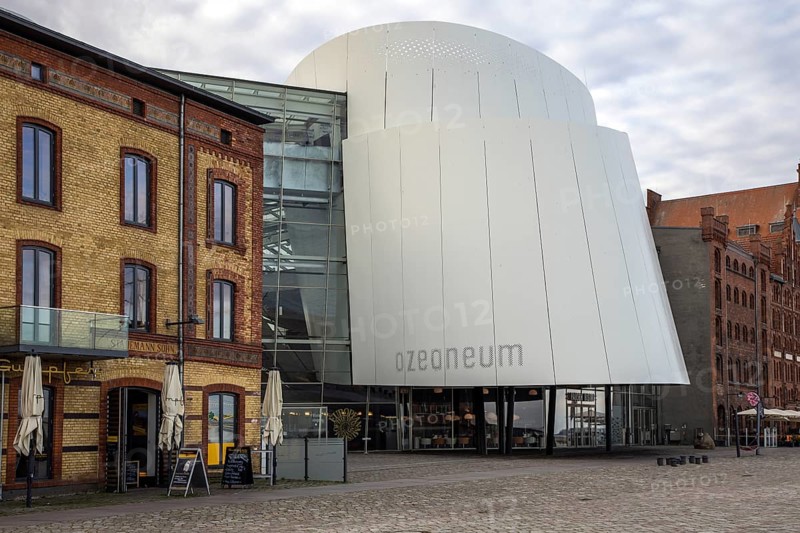 Natural History and Oceanographic Museum Ozeaneum Stralsund am Hafen, Behnisch Architekten, Stralsund, Hanseatic City of Stralsund, Baltic Sea, Mecklenburg-Western Pomerania, East Germany, Germany