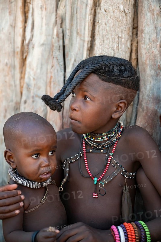 Portrait, girl, Himba children, traditional Himba village, Kaokoveld, Kunene, Namibia