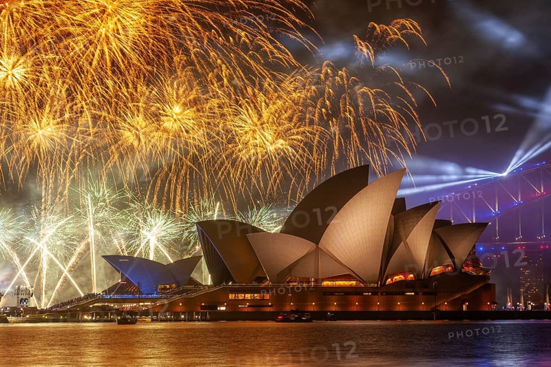 Sydney 2021 Australia Day fireworks in the harbor