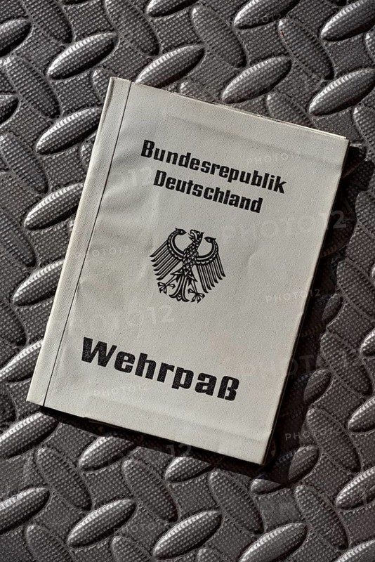 Official military passport, ID card for military service soldiers, military passport of the Federal Republic of Germany from 1976, period of the Cold War, Germany