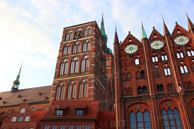 Town hall in the urban area of Altstadt, Stralsund, Hanseatic City of Stralsund, Vorpommern-Rügen district, Mecklenburg-Western Pomerania, Germany