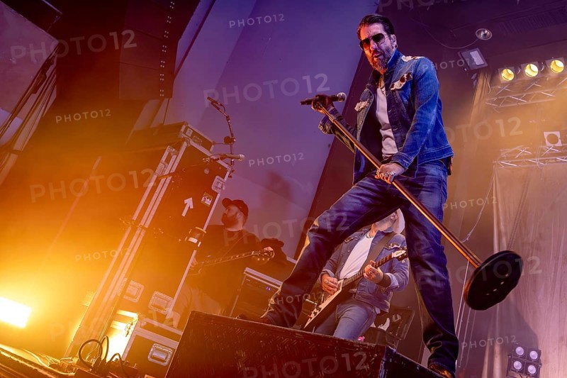 Alec Völkel (Boss Burns), singer of the band The BossHoss during their Back To The Boots Tour 2025 at Capitol Hannover on 03.10.2025