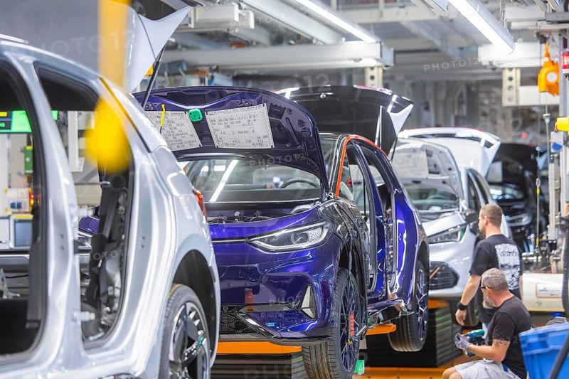 Electric car production in the assembly halls of VW in Zwickau, Zwickau, Saxony, Germany