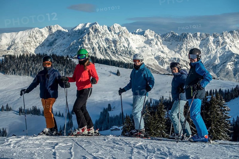 Skier, view from the SkiWelt Wilder Kaiser Brixenthal ski area to the Wilder Kaiser massif, Tyrol, Austria
