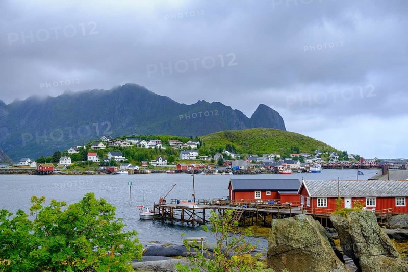 Moskenesveien, Reine, Lofoten, Nordland, Norway