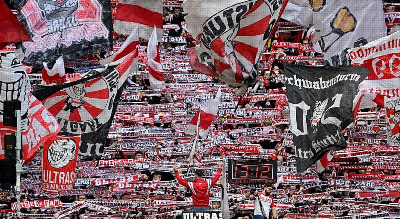 Fan block, fans, fan curve, flags, atmosphere, atmospheric Ultras Cannstatt curve VfB Stuttgart soccer Bundesliga, MHPArena, MHP Arena Stuttgart, Baden-Württemberg, Germany