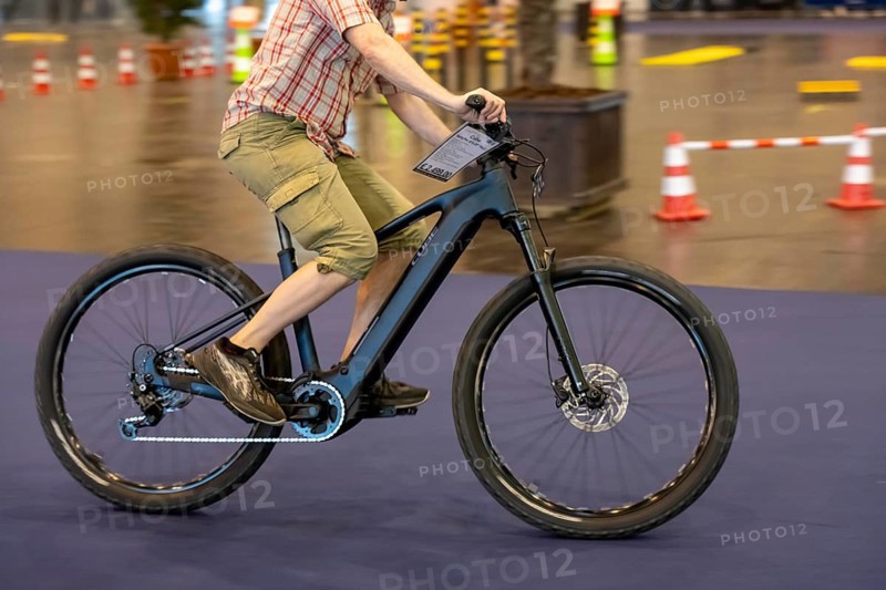 Test drives of new bikes at the public trade fair Fahrrad Essen, in the halls of Messe Essen, retailers and manufacturers show everything about bicycles, e-bikes, accessories, Cube Bike, North Rhine-Westphalia, Germany