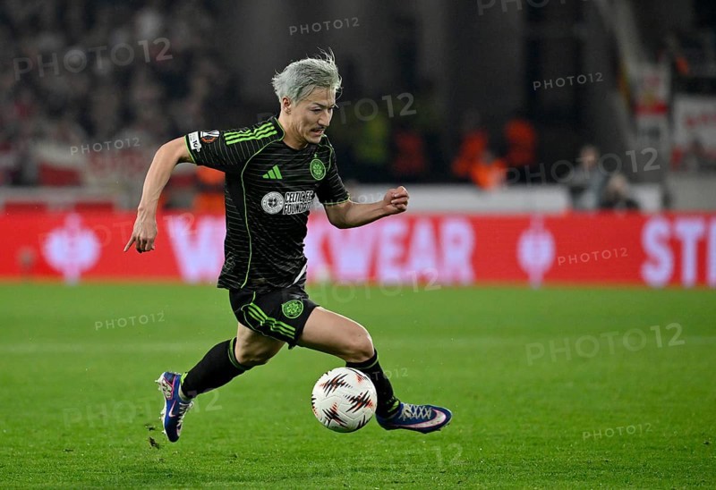 Daizen Maeda Celtic Glasgow FC (38) Action on the ball Football UEFA Europa League, MHPArena, MHP Arena Stuttgart, Baden-Württemberg, Germany