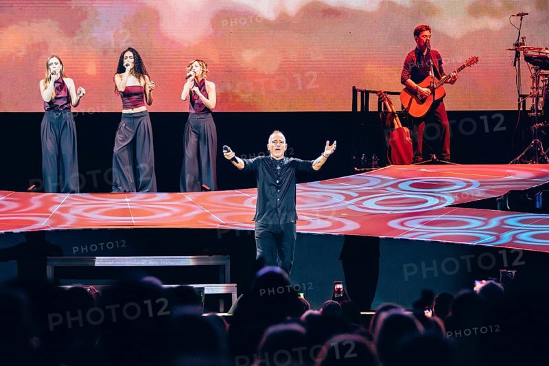 Eros Ramazzotti live on Una Storia Importante - World Tour in the Munich Olympic Hall on 25.02.2026
