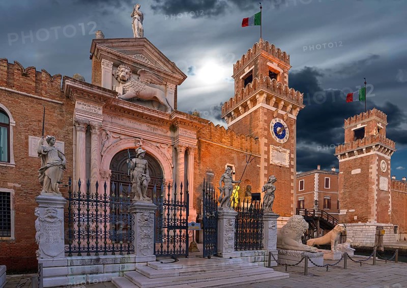 Entrance portal and gate Ingresso all'Acqua from the Arsenal, Renaissance, Venice, Veneto, Italy