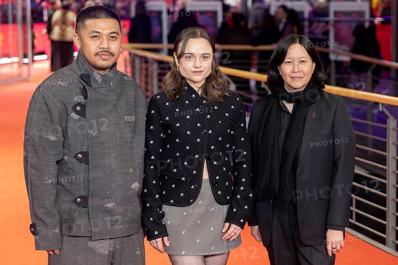 Kim Yutani, Lena Urzendowsky, Khozy Rizal on the Red Carpet in front of the closing gala of the 76th Berlinale at the Theater am Potsdamer Platz Berlin on 21.02.2026. The 76th Berlin International Film Festival will take place from February 12 to 22, 2026