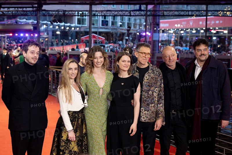 Guest, Lubomira Piperova, Michelle Tzontchev, Geneviève DuLude-de Celles, Galin Stoev, Nikolay Mutafchiev, guest on the Red Carpet in front of the closing gala of the 76th Berlinale at the Theater am Potsdamer Platz Berlin on 21.02.2026. The 76th Berlin International Film Festival will take place from February 12 to 22, 2026