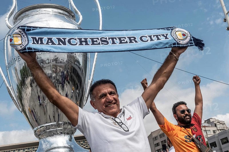 Istanbul, Turkey. June 9th 2023 A Manchester City football fan poses with a scarf in Taksim Square before the UEFA Champions League Final, Istanbul, Turkey
