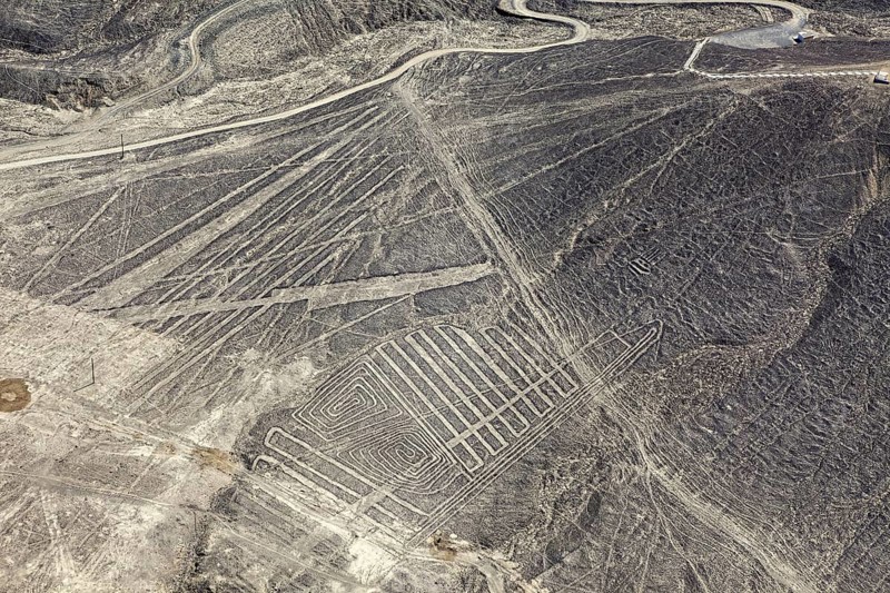 Detailed line formations of the Nazca lines, visible from above in Peru, the geoglyphs and drawings in the desert near Nasca and Palpa in Peru