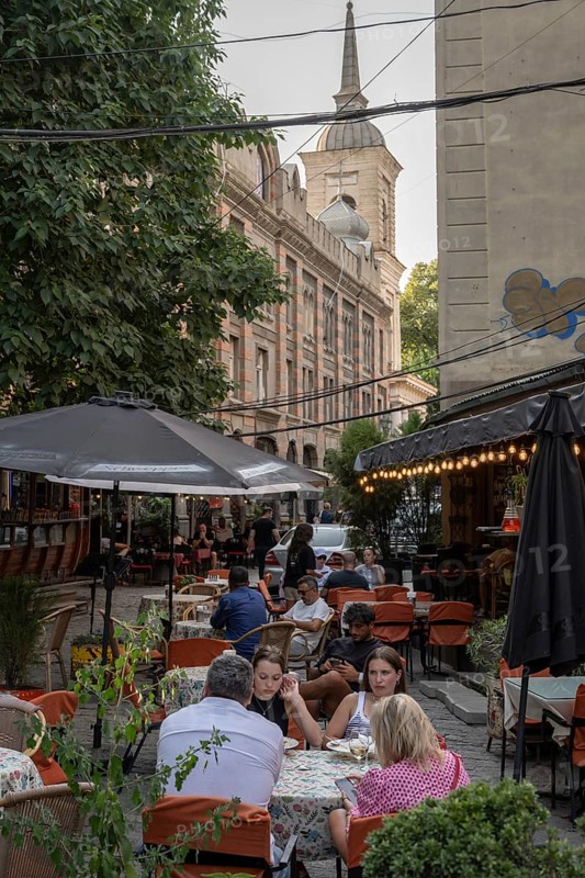 Tbilisi, Georgia. July 29th 2025. Locals and tourists enjoying the café culture of the Old Town in Tbilisi, Georgia