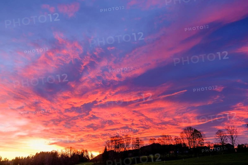 Sunrise, glowing sky, atmosphere, Bad Heilbrunn, Upper Bavaria, Bavaria, Germany