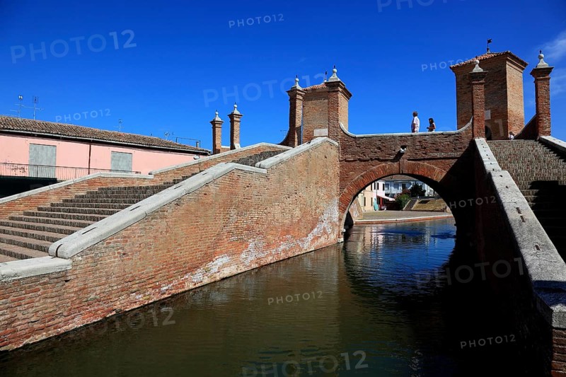 Ponte dei Trepponti, Three Bridges Bridge, in Comacchio, Ferrara Province, Emilia Romagna, Italy
