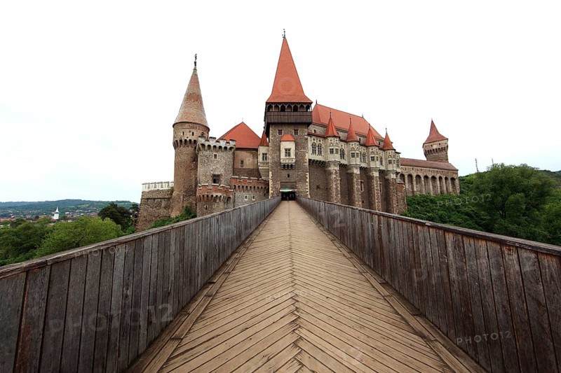 Hunedoara Castle, Castelul de Hunedoara, also Corvinus Castle, Corvini Castle, Eisenmarkt Castle, Black Castle, Eisenstadt, in Gothic style, Transylvania, Romania